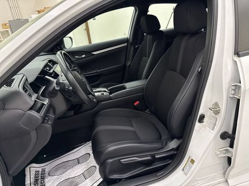 Used 2019 Honda Civic Sport image 13