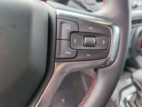 Used 2025 Chevrolet Blazer RS image 18