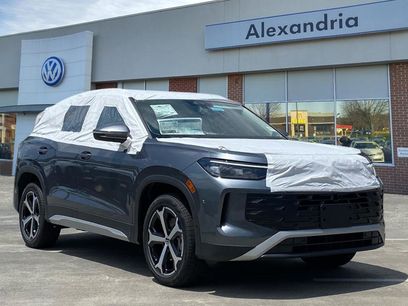 New 2025 Volkswagen Tiguan SE