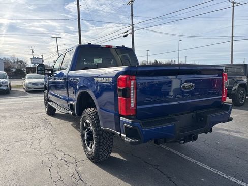 New 2026 Ford F250 XLT w/ XLT Premium Package AWD/4WD image 5