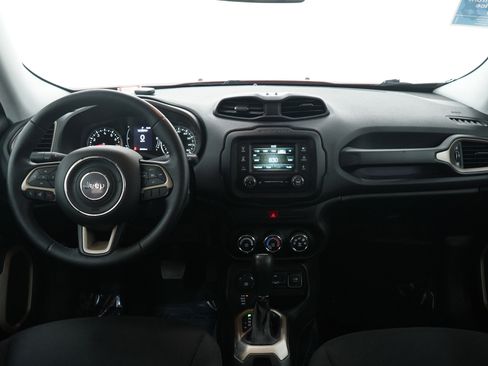 Used 2016 Jeep Renegade Latitude image 15