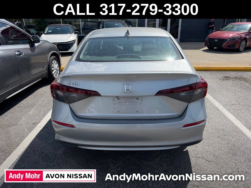 Used 2025 Honda Civic LX image 5