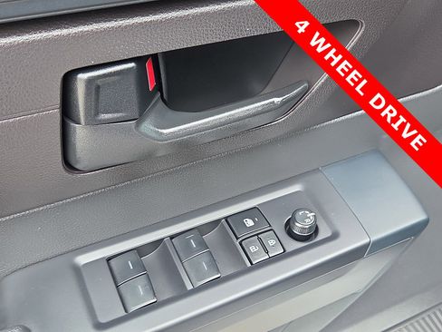 Used 2025 Toyota Tundra SR w/ SR Tow Package image 13