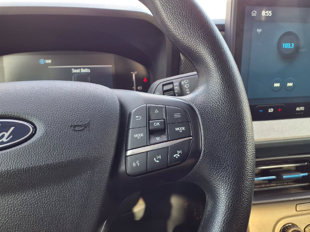 Used 2025 Ford Maverick XLT w/ Equipment Group 302A AWD/4WD image 9