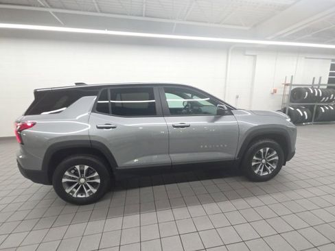 New 2025 Chevrolet Equinox LT w/ Safety and Technology Package image 3