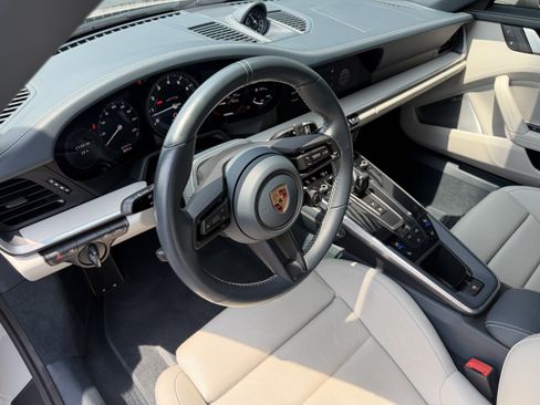 Certified 2022 Porsche 911 Carrera GTS RWD image 4