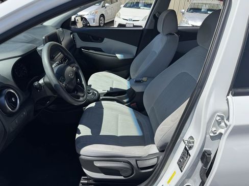 Used 2022 Hyundai Kona SEL AWD/4WD image 22