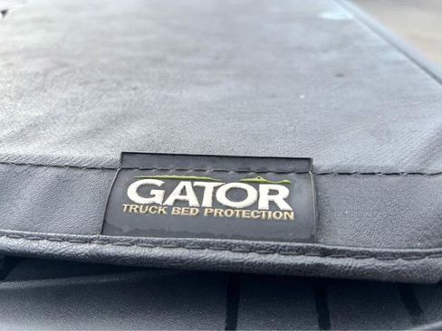 Used 2019 Chevrolet Silverado 1500 Custom Trail Boss w/ Custom Convenience Package image 9