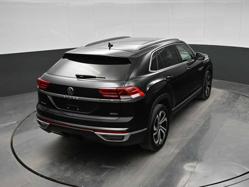 Used 2021 Volkswagen Atlas Cross Sport SEL Premium AWD/4WD image 28