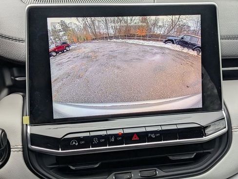 New 2026 Jeep Compass Limited image 24