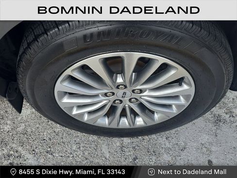 Used 2018 Lincoln MKX Select w/ Select Plus Package image 8