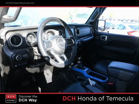 Used 2021 Jeep Wrangler Unlimited Sahara w/ Safety Group image 8