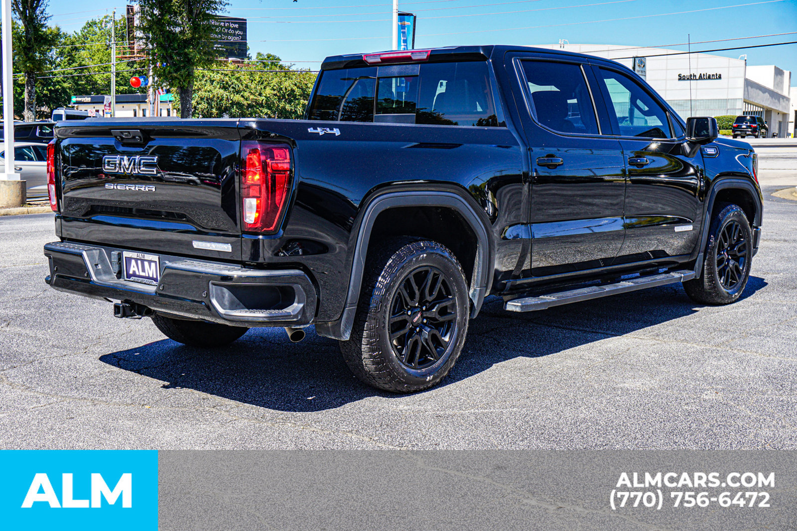 Used 2024 GMC Sierra 1500 Elevation w/ Elevation Premium Package AWD/4WD image 6