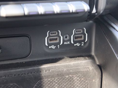 Used 2023 RAM 1500 Laramie image 40