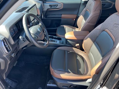 New 2026 Ford Bronco Sport Outer Banks w/ Outer Banks Tech Package+ AWD/4WD image 39