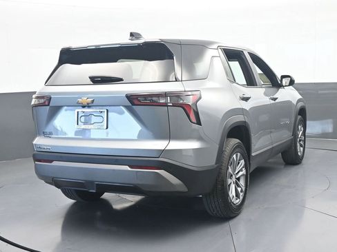 Used 2025 Chevrolet Equinox LT FWD image 5