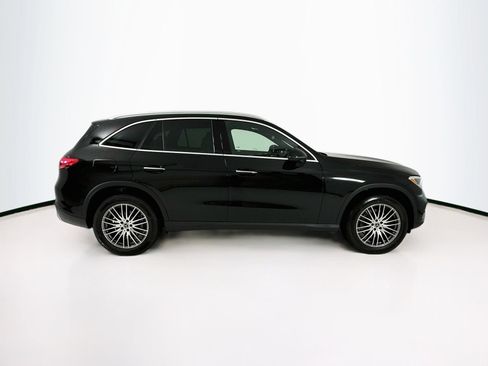 New 2026 Mercedes-Benz GLC 300 4MATIC image 9