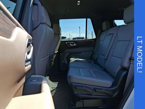 Used 2023 Chevrolet Tahoe LT AWD/4WD image 11