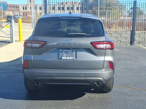 Certified 2023 Ford Escape ST-Line w/ Tech Pack #1 image 5