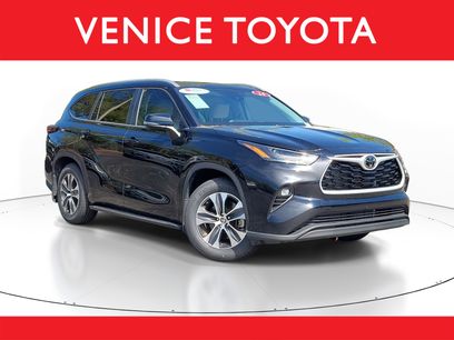 Certified 2024 Toyota Highlander XLE