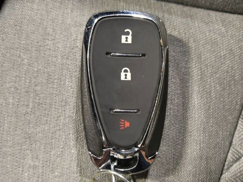 Used 2023 Chevrolet Equinox LT w/ LPO, Floor Liner Package image 32