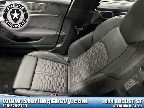 Used 2025 Audi RS 6 performance image 21