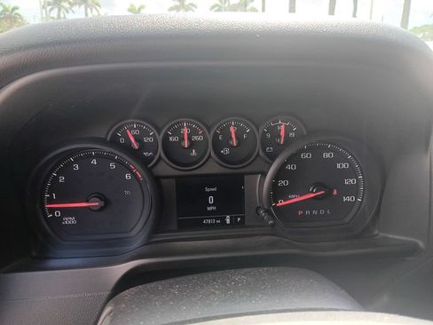 Used 2020 Chevrolet Silverado 2500 Custom RWD image 6