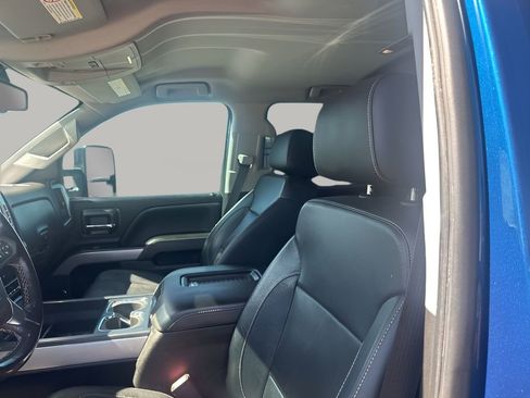 Used 2018 Chevrolet Silverado 2500 LTZ w/ Duramax Plus Package image 26