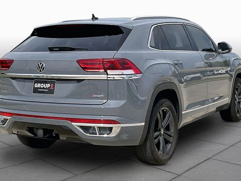 Used 2022 Volkswagen Atlas Cross Sport SEL R-Line w/ Cross Sport MDO Package AWD/4WD image 13