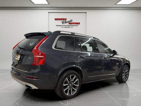 Used 2016 Volvo XC90 T6 Momentum w/ Momentum Plus Package AWD/4WD image 5