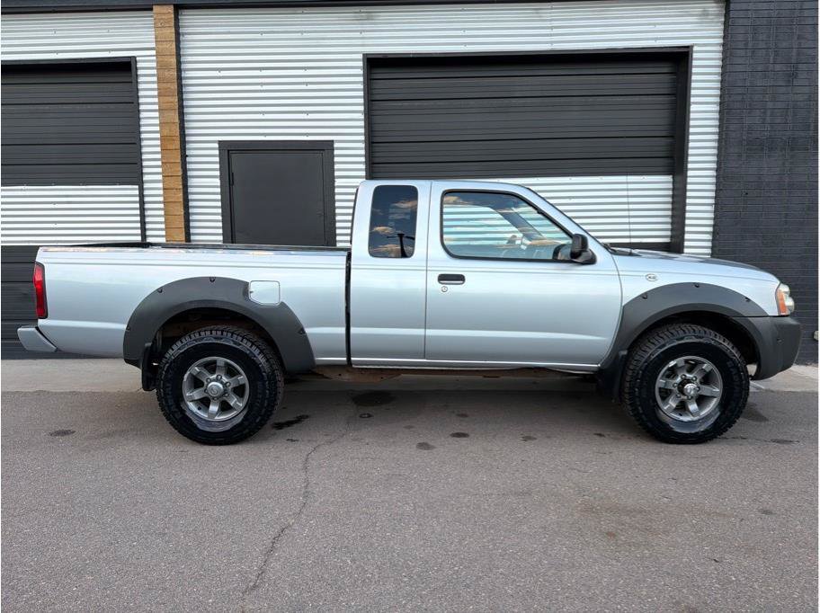 Used 2001 Nissan Frontier XE AWD/4WD image 10