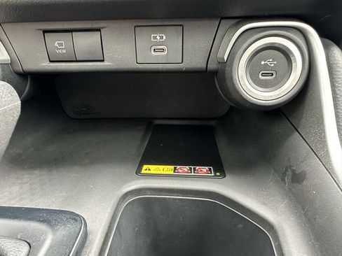 Used 2024 Toyota Grand Highlander Platinum image 31