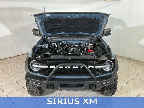 Used 2023 Ford Bronco Wildtrak image 16