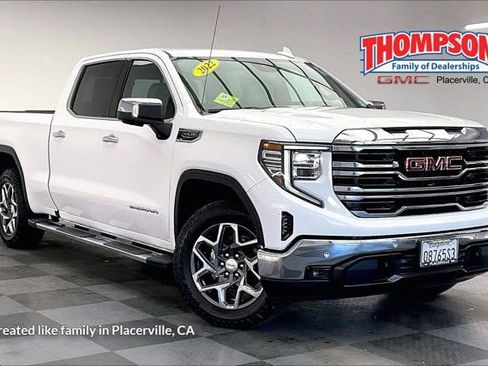 Used 2022 GMC Sierra 1500 SLT w/ SLT Premium Plus Package image 1
