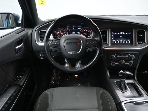 Used 2022 Dodge Charger SXT image 15