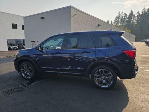 Used 2023 Honda Passport EX-L image 4