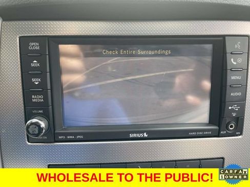 Used 2010 Jeep Grand Cherokee Laredo RWD image 30
