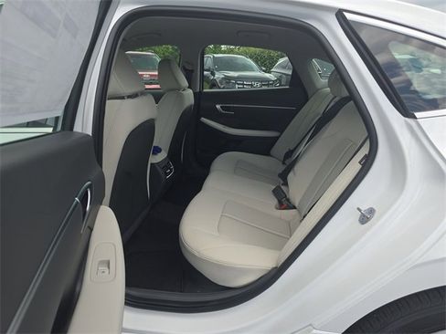 New 2025 Hyundai Sonata SEL image 21