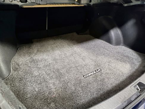 Used 2021 Toyota Corolla LE w/ Carpet Mat Package (TMS) FWD image 23
