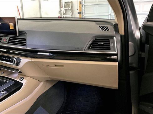 Used 2019 Audi Q5 2.0T Premium Plus w/ Premium Plus Package image 15