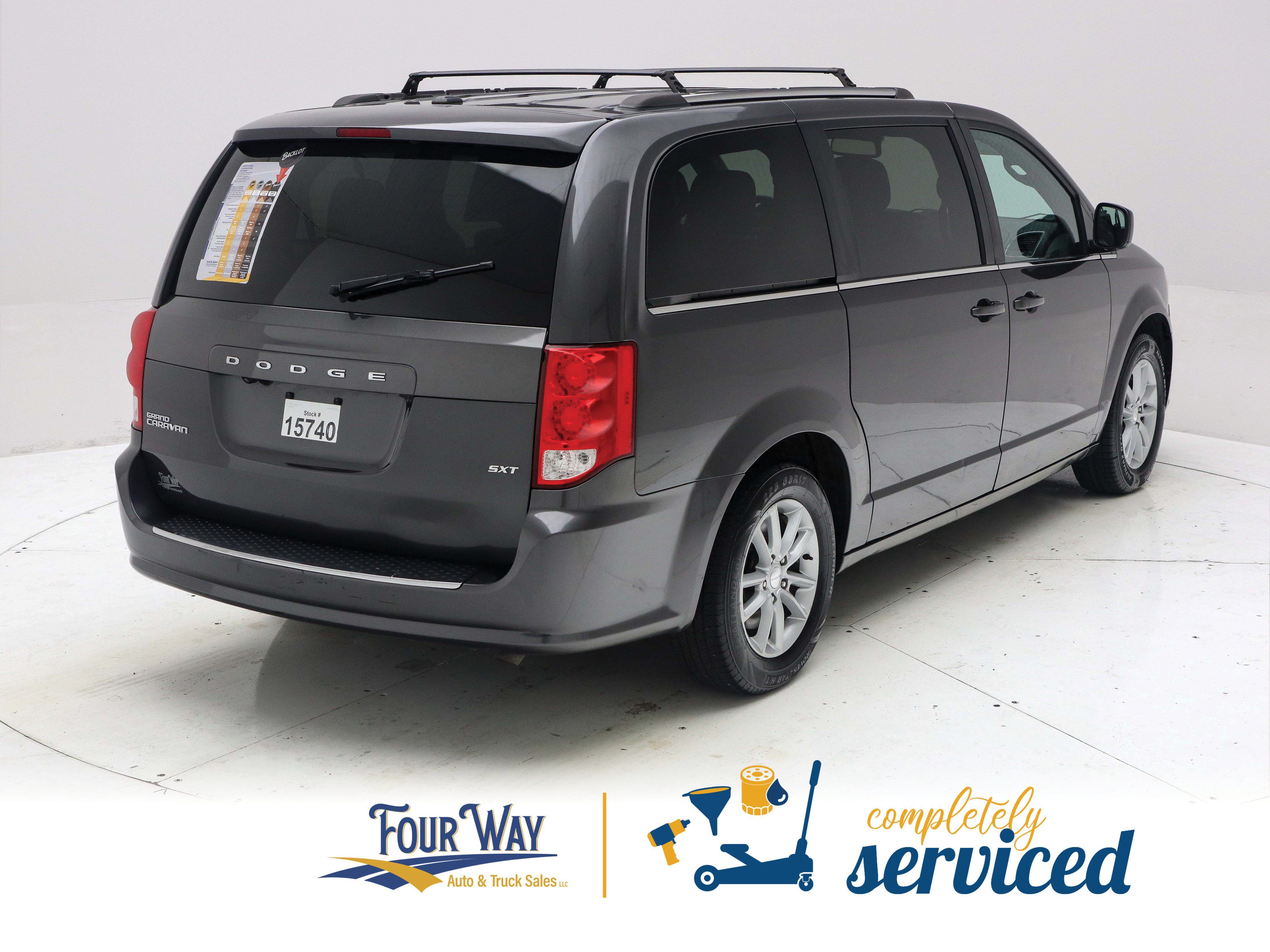 Used 2020 Dodge Grand Caravan SXT FWD image 4