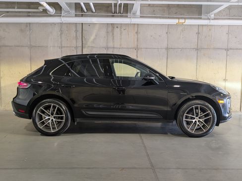 Certified 2026 Porsche Macan AWD/4WD image 46