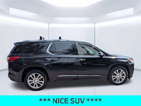 Used 2018 Chevrolet Traverse High Country AWD/4WD image 8