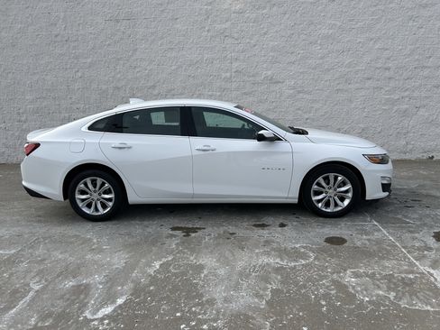 Used 2020 Chevrolet Malibu LT w/ Fleet LT Safety Plus Package image 2