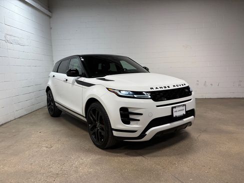 Used 2023 Land Rover Range Rover Evoque R-Dynamic SE AWD/4WD image 4
