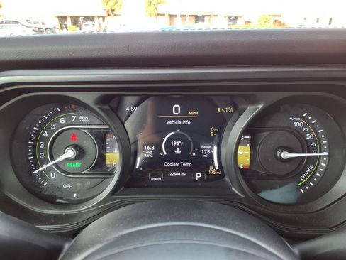 Used 2024 Jeep Wrangler Unlimited Rubicon 4xe AWD/4WD image 42