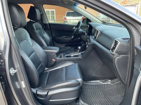 Used 2017 Kia Sportage EX AWD/4WD image 32