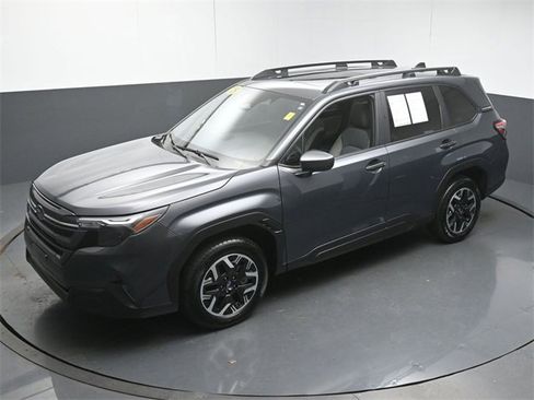 Used 2025 Subaru Forester Premium w/ Convenience Package #1 image 43