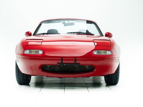 Used 1990 MAZDA MX-5 Miata RWD image 6