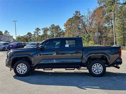 New 2026 Toyota Tacoma SR5 image 5